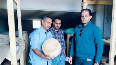 ضبط مخزن مواد غذائيّة بدون ترخيص و204 شيكارة حمص غير صالحة بالبحيرة