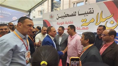 عبدالمحسن سلامة يسجل في كشوف عمومية الصحفيين