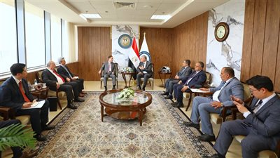 وزير البترول والثروة المعدنية يلتقي رئيس مؤسسة البترول الوطنية الكورية