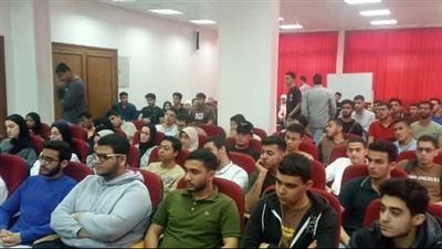 ندوة توعوية عن ترشيد المياه لطلاب هندسة الزقازيق