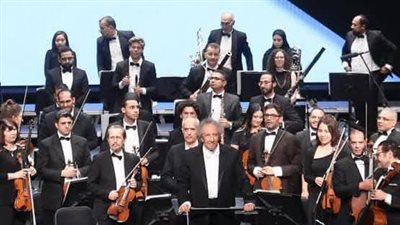 تنويعات كلاسيكية عالمية للسيمفوني بالأوبرا.. الليلة