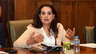 راجية الفقي تعرض دراسة لتمكين شركات الأمن السيبراني الناشئة أمام الشيوخ