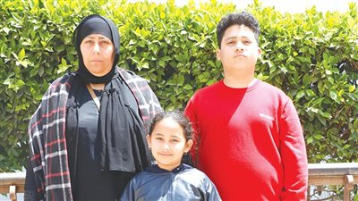 الأيتام ونفقات الحياة