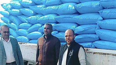 ضبط 10 أطنان سماد زراعي مجهولة المصدر بالبحيرة