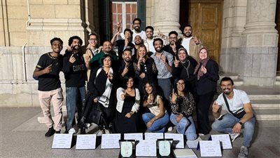 أكاديمية الفنون تحصد درع التميز في 