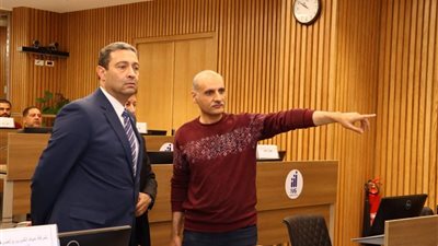 محافظ دمياط يتابع تنفيذ مشروعات حياة كريمة ويشدد على التصدي للتعديات