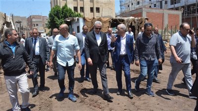 محافظ الغربية يتفقد شونة القمح ويتابع شكاوى المواطنين ميدانيًا بقرية كتامة