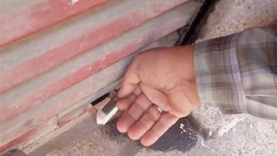 حملة مكبرة لغلق المحلات المخالفة وبدون تراخيص فى دمنهور