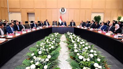 وزير الصناعة والنقل يترأس الاجتماع الثاني والعشرين  للمجموعة الوزارية للتنمية الصناعية