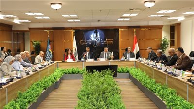 محافظ الجيزة يلتقي برئيس صندوق التنمية الحضرية لتعزيز التعاون في المشروعات المشتركة