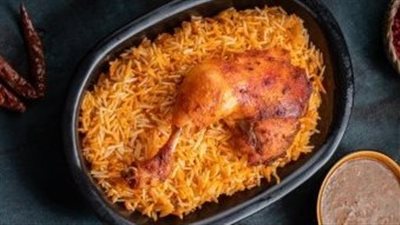حضري أرز بسمتي بالزعفران والدجاج على الطريقة الخليجية وتمتعي بمذاق لذيذ