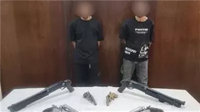  ضبط عنصرين إجراميين بتهمة الاتجار بالمواد المخدرة والأسلحة النارية بالمرج 