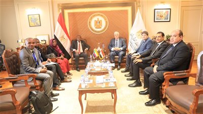 وزير التعليم العالي يستقبل وزير خارجية جمهورية القمر المتحدة