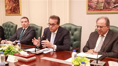 وزير الصحة يستقبل وفد مجموعة برجيل الطبية لبحث سبل التعاون 