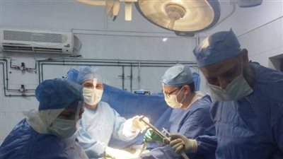 أنقذته من الإعاقة.. نجاح جراحة دقيقة لتركيب مفصل الفخذ لمريض بالشرقية