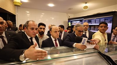 محافظ كفرالشيخ ورئيس جهاز حماية المستهلك يتفقدا أسواق 