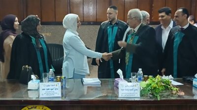 وكيل صحة الشرقية يشارك بمناقشة رسالة ماجستير حول الجودة الشاملة بالمستشفيات الحكومية