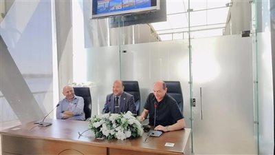 احتفالًا باليوم العالمي للتراث.. زيارة طلبة الجامعات لـ