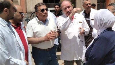 محافظ الدقهلية يوجه بتكثيف العناية الطبية للمرضى بمستشفى أجا