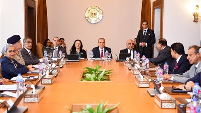 وزير الخارجية يترأس حوار اللجنة العليا الدائمة لحقوق الإنسان مع ممثلي منظمات المجتمع المدني