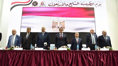وزير الصحة: الدولة المصرية تضع الملف الصحي بجميع ركائزه على رأس أولوياتها
