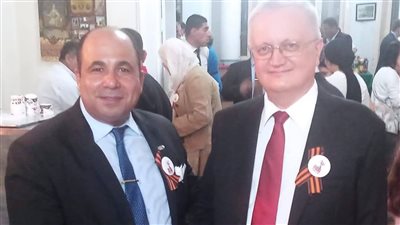 مدحت الدويري يقدم التهاني للسفير الروسي بمناسبة الذكرى الثمانين لانتصار الجيش الأحمر