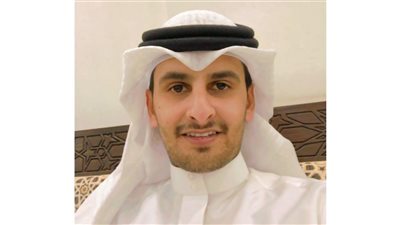 الكاتب الصحفي الكويتي غنيم فراج الحسيني في سطور