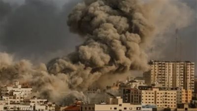 عاجل.. جيش الاحتلال الإسرائيلي ينسف مباني سكنية شرقي غزة