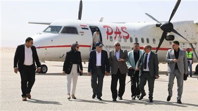 محافظ الوادي الجديد يستقبل مستشار رئيس الجمهورية للتنمية المحلية