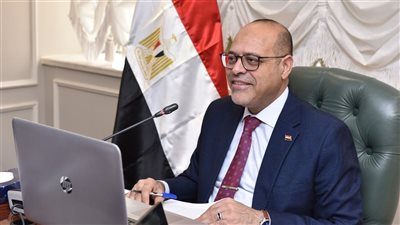 وزير العمل: تصديق الرئيس على القانون الجديد خطوة نحو بيئة عمل عادلة 