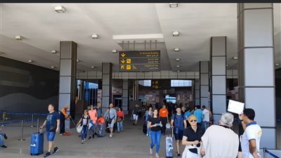 26 رحلة طيران تصل الغردقة ومرسى علم 