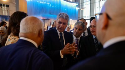 وزير السياحة والآثار يلتقي مع رؤساء مجالس إدارات وتحرير الصحف القومية والخاصة