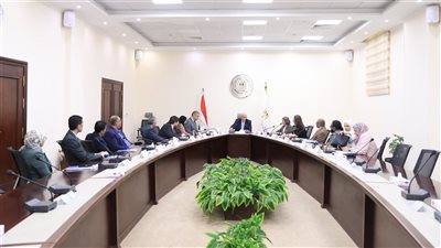 توقيع بروتوكول بين أكاديمية البحث العلمي وجامعة وست فيرجينيا الأمريكية 