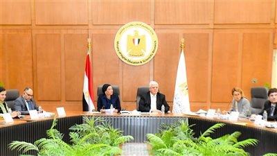 وزيرة البيئة تستعرض جهود مصر في إدارة مواردها الطبيعية 
