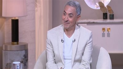فتحي عبد الوهاب يكشف أسرار تصوير أكثر مشهد مثير للجدل بـ