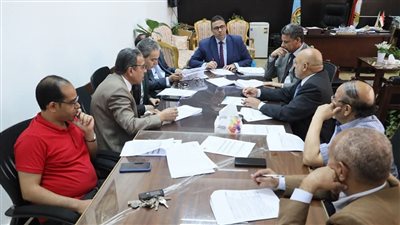 مجلس كلية الإعلام يناقش الاستعدادات النهائية لامتحانات الفصل الدراسي الثاني