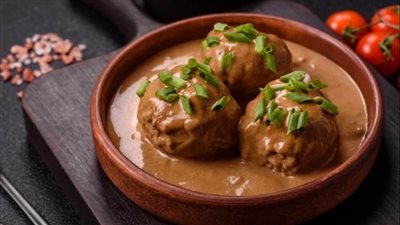 كرات الكفتة بصوص الكريمة| وصفة لذيذة وقوام كريمي