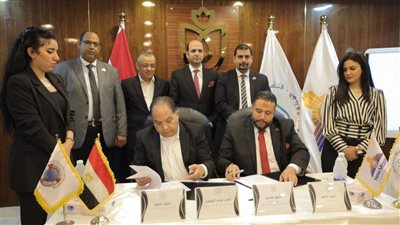 بروتوكول تعاون بين نيو ماستر وغرفة الملاحة ببورسعيد لتقديم خدمات السياحة العلاجية للوافدين الأجانب 