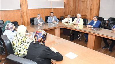 جامعة قناة السويس يعقد الاجتماع التحضيري الثاني للمؤتمر السنوي للدراسات العليا