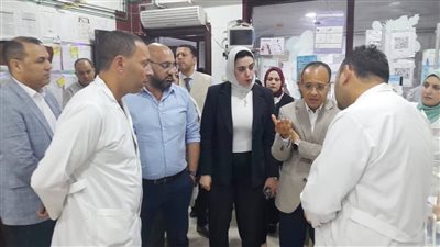 مساعد وزير الصحة لشؤون الطب العلاجي  يتفقد مستشفيات الأطفال التخصصي 
