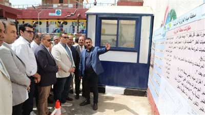 ختام جولة ميدانية.. وزير الإسكان يتفقد محطة تنقية مياه الشرب بالعزيزية