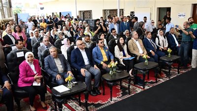 وزير الشباب والرياضة ومحافظ القليوبية يفتتحان معمل الابتكار بمركز شباب المنشية