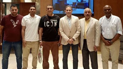 التحدى الليبي يكرم خالد جلال وجهازه بعد نهاية الموسم