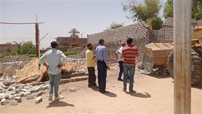 إزالة 137 حالة تعد على أملاك الدولة والأراضي الزراعية بسوهاج