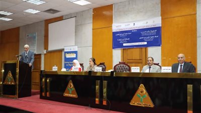 مخاطر الهجرة غير الشرعية والفرص البديلة في ندوة توعوية بجامعة المنوفية
