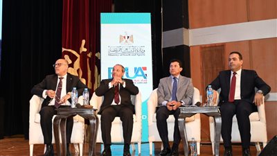 ختام مؤتمر الهجرة غير الشرعية ببورسعيد بحضور وزراء ومحافظين لدعم الشباب