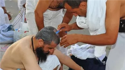 وقت انتهاء التلبية في العمرة وحكمها