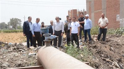 محافظ الغربية يتفقد مشروع تطوير مصرف الزهار بقطور
