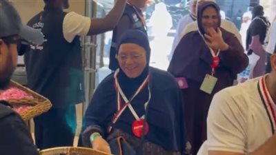 وزيرة التضامن تطمئن على وصول أفواج حجاج الجمعيات الأهلية إلى المدينة المنورة