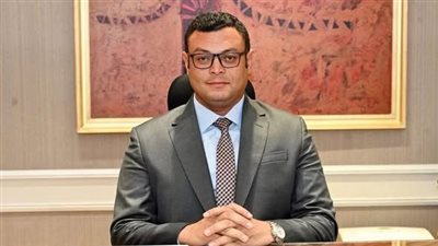 وزير الإسكان: تنفيذ 3972 وحدة سكنية وتطوير المناطق الصناعية بالعاشر من رمضان